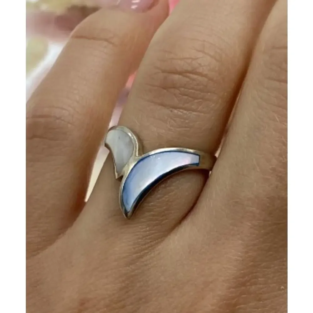 925 Sterling Silver Mother Of Pearl Ring Size 6